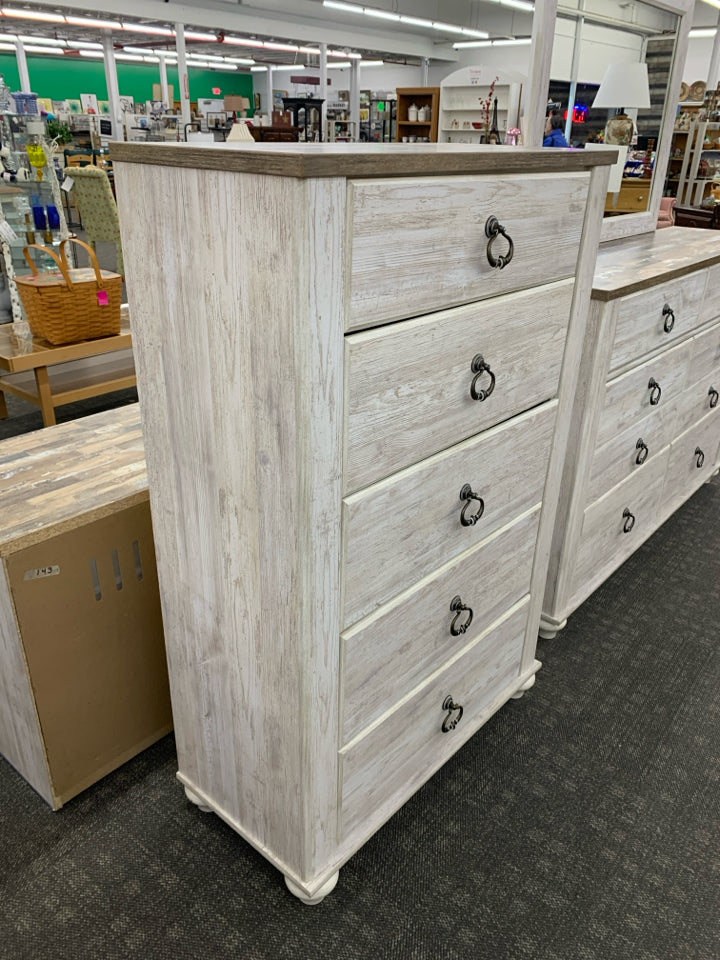 WILLOWTOWN TALL 5 DRAWER DRESSER.