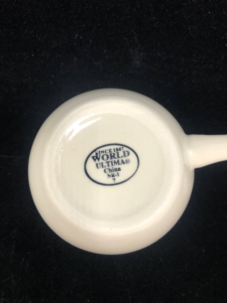 10 CREAM CERAMIC COFFEE CUPS.