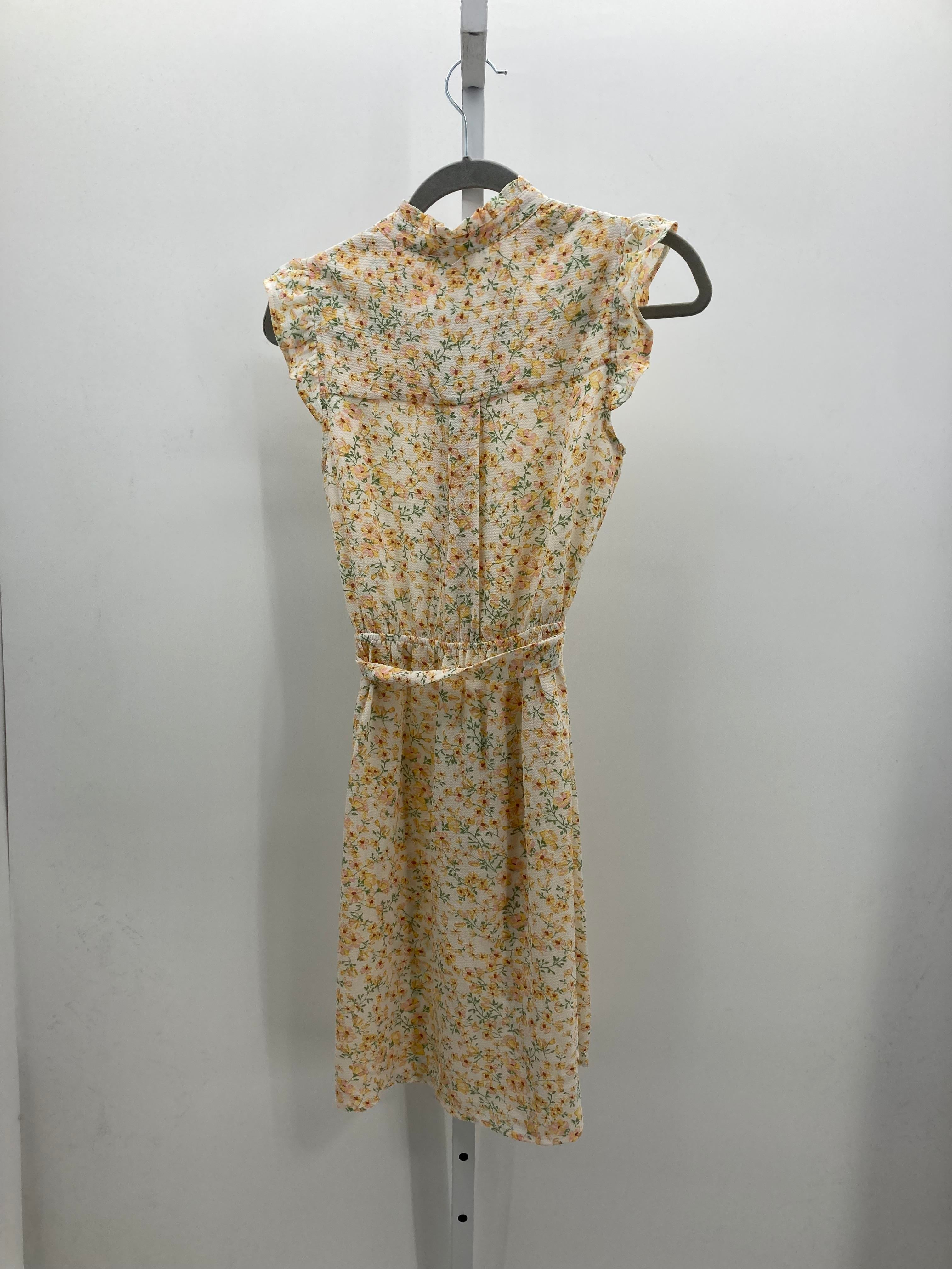 monteau Size Medium Misses Sundress