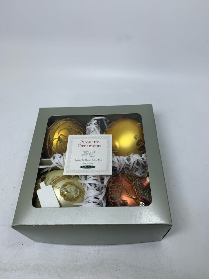 4 BEADED BY HAND ASSORTED SMITH & HAWKEN ORNAMENTS IN BOX.