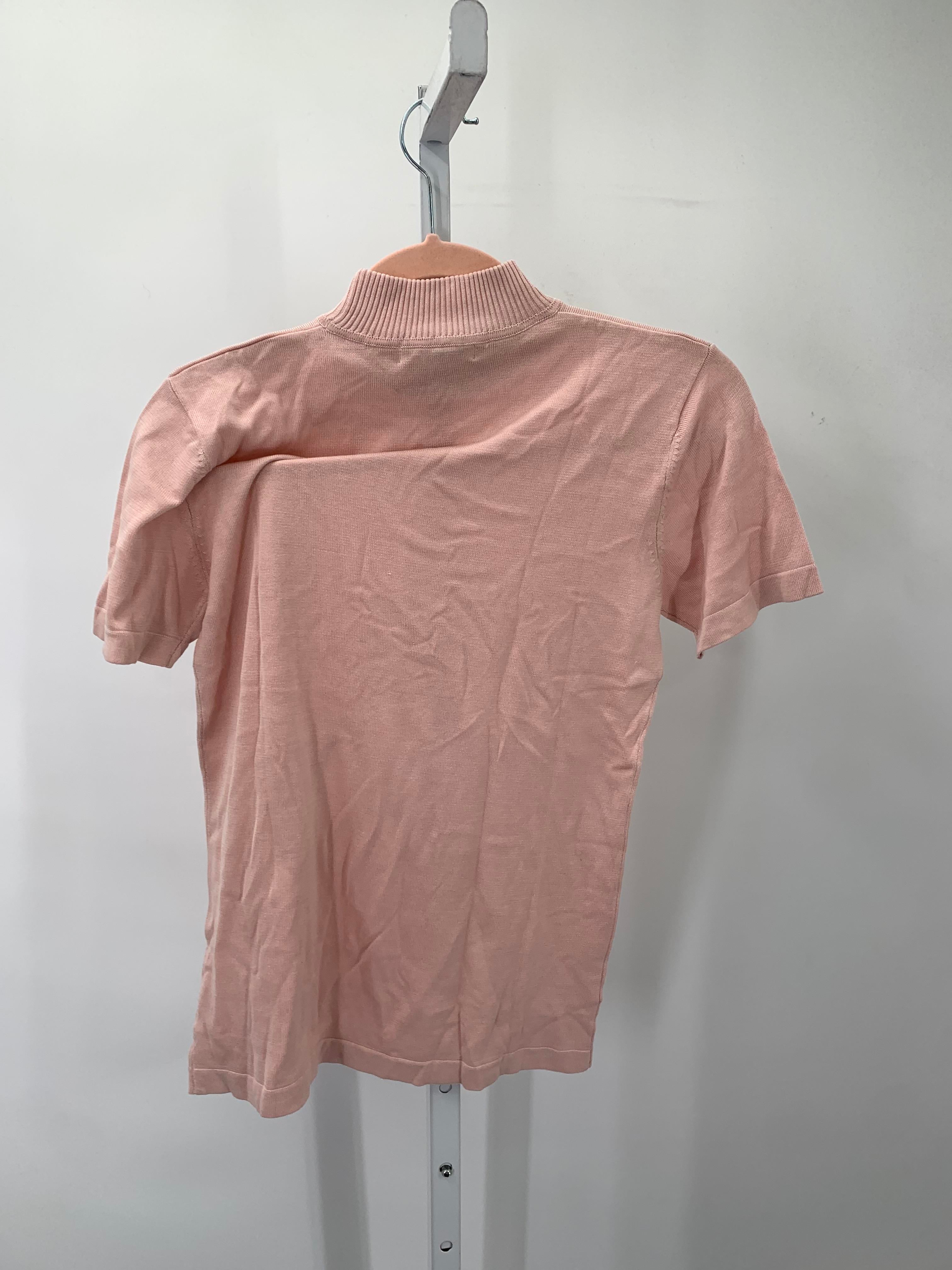 Size Small Misses Short Sleeve Shirt