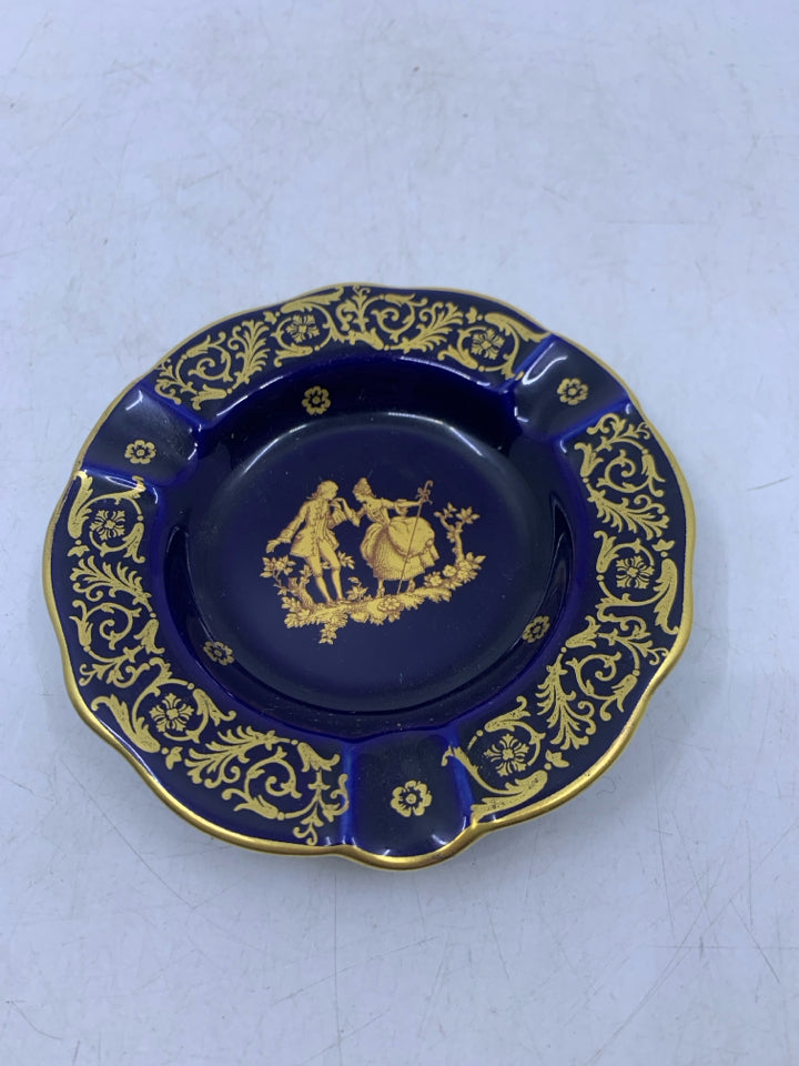 COBALT BLUE W/ GOLD DETAILS.