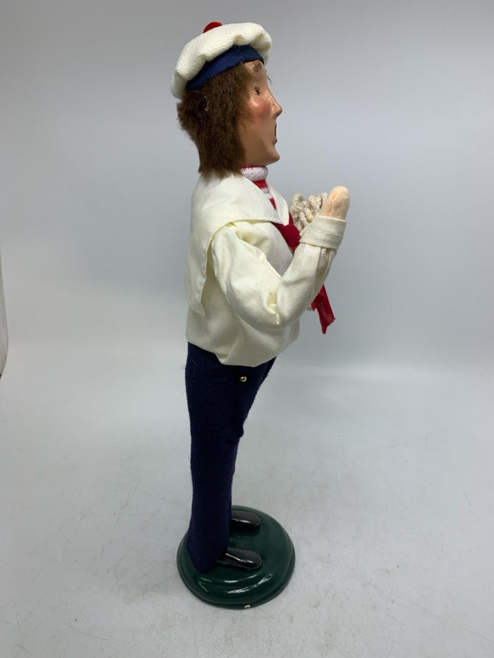 VTG BYER'S CHOICE CAROLER SAILOR W/ ROPE 1999.
