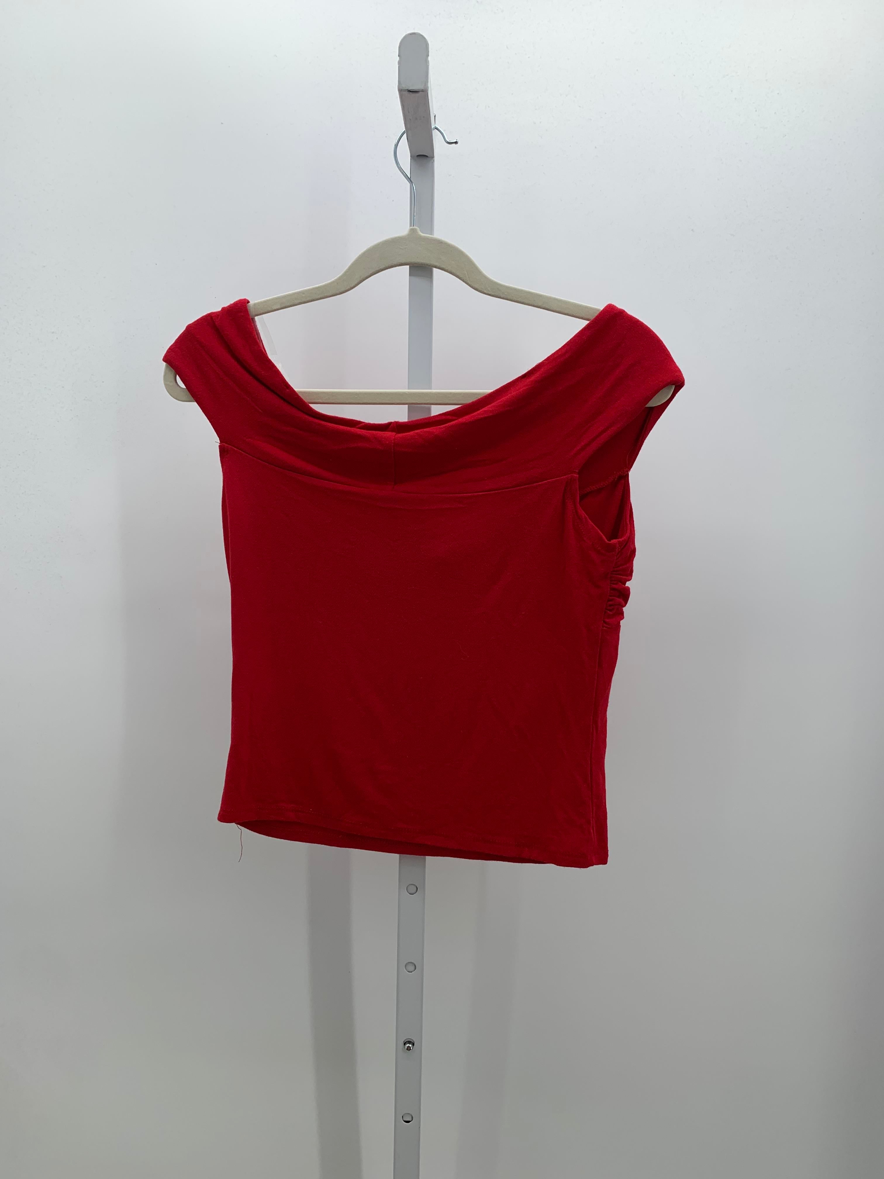Size Large Juniors Sleeveless Shirt