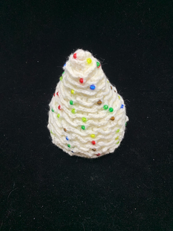 CROCHET CHRISTMAS TREE W/GEMS.