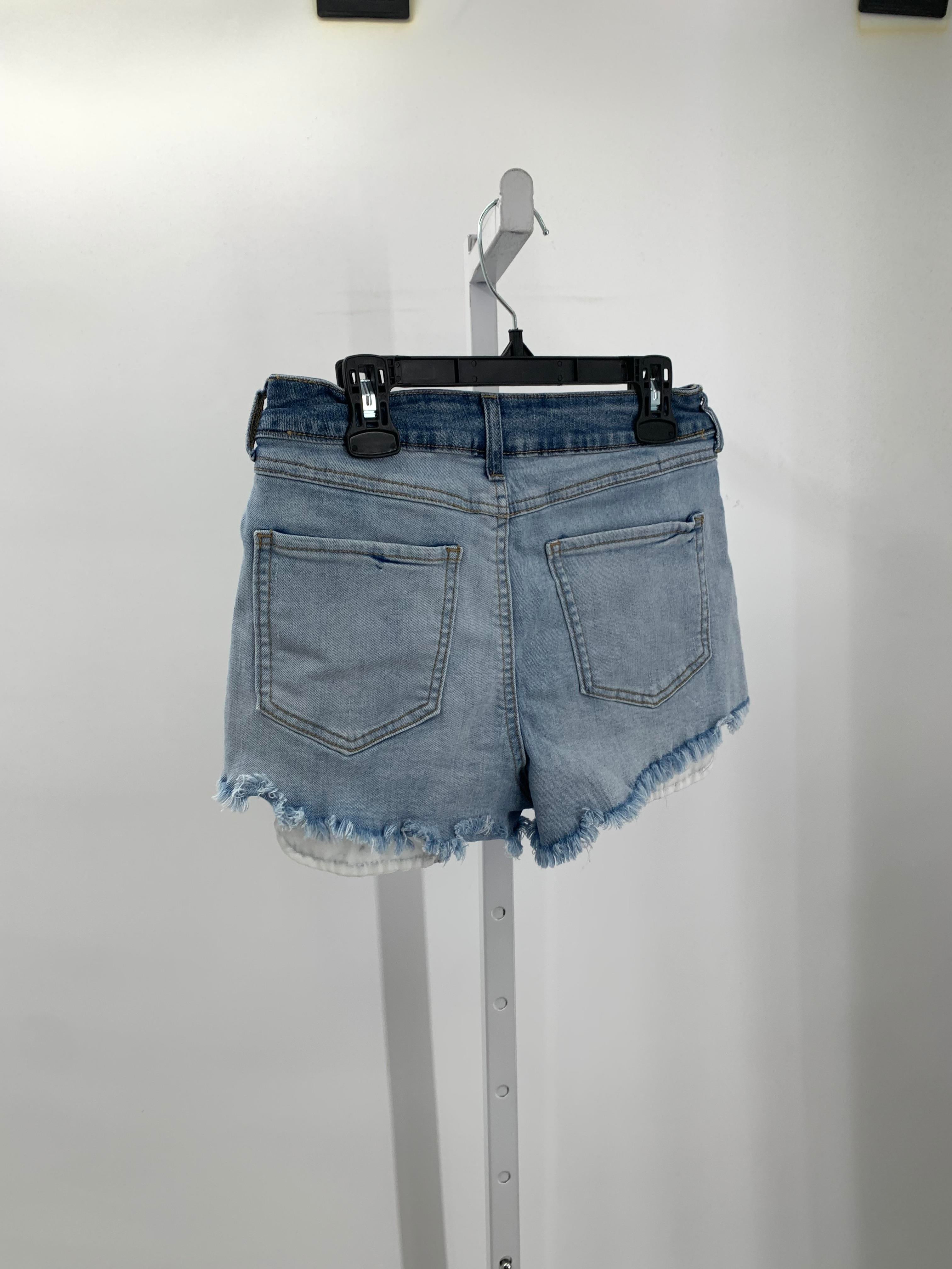 Size 7 Juniors Shorts