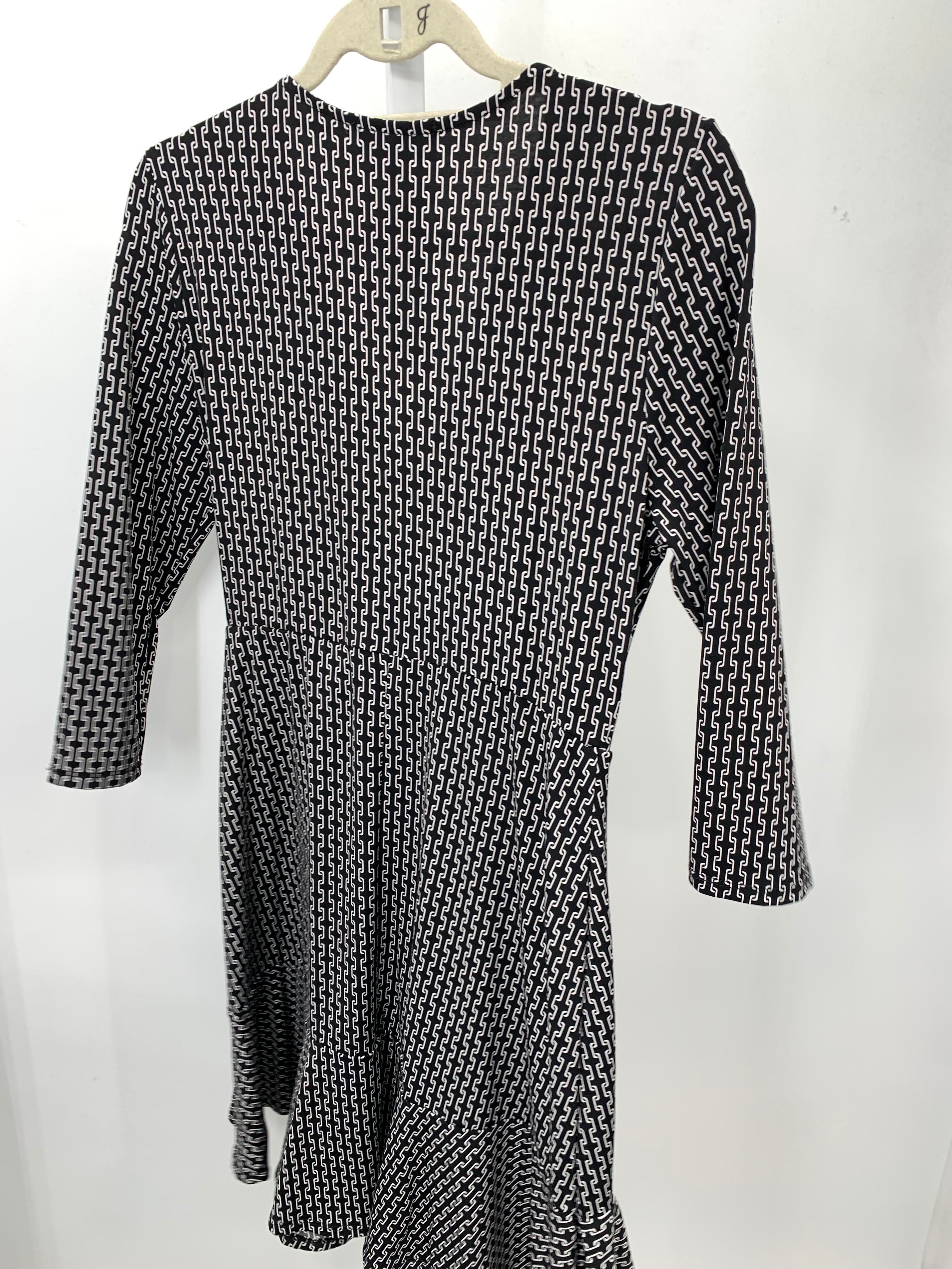 Gilli Size Medium Misses 3/4 Sleeve Dress