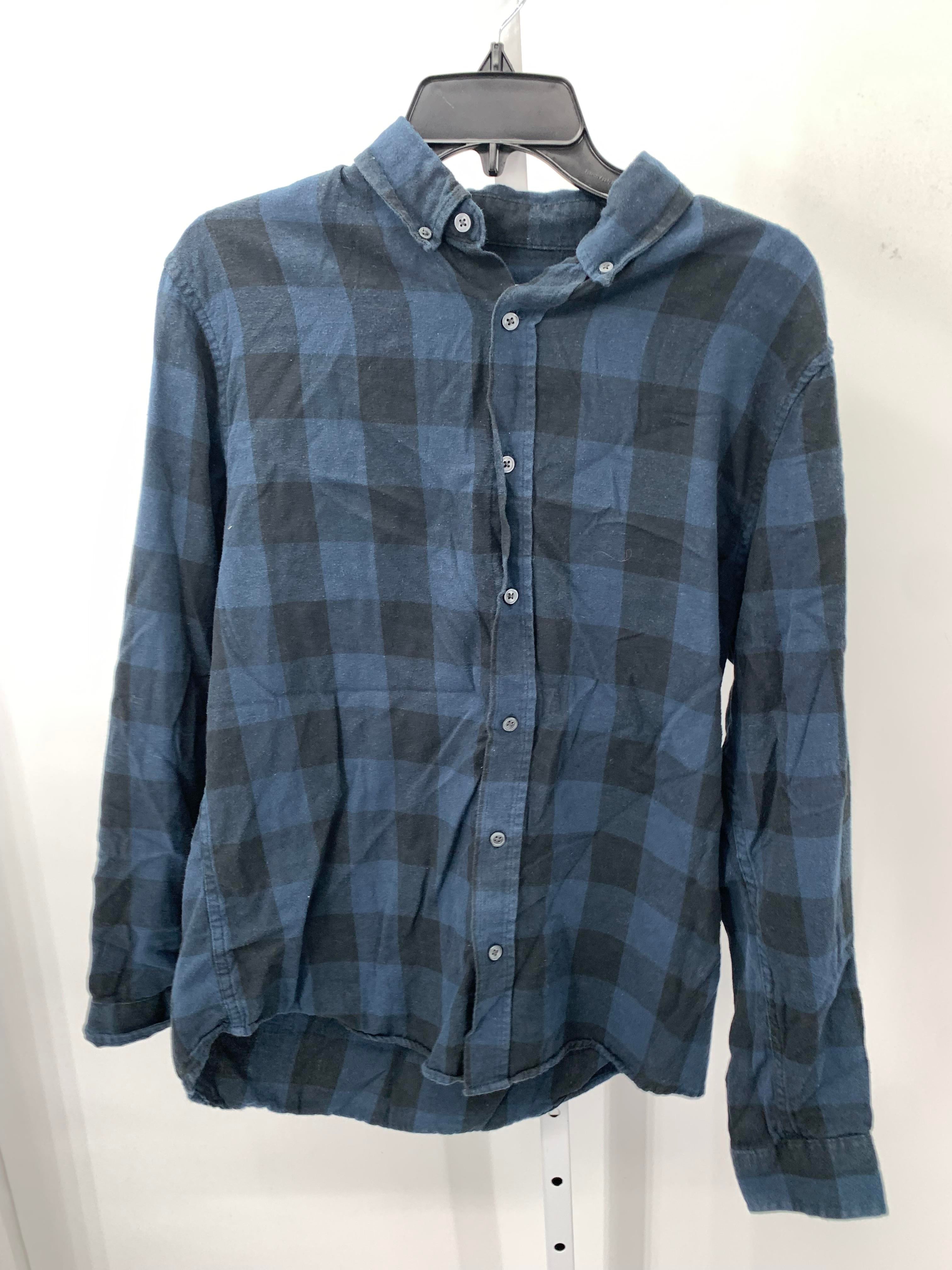 BLACK PLAID BTN DOWN.