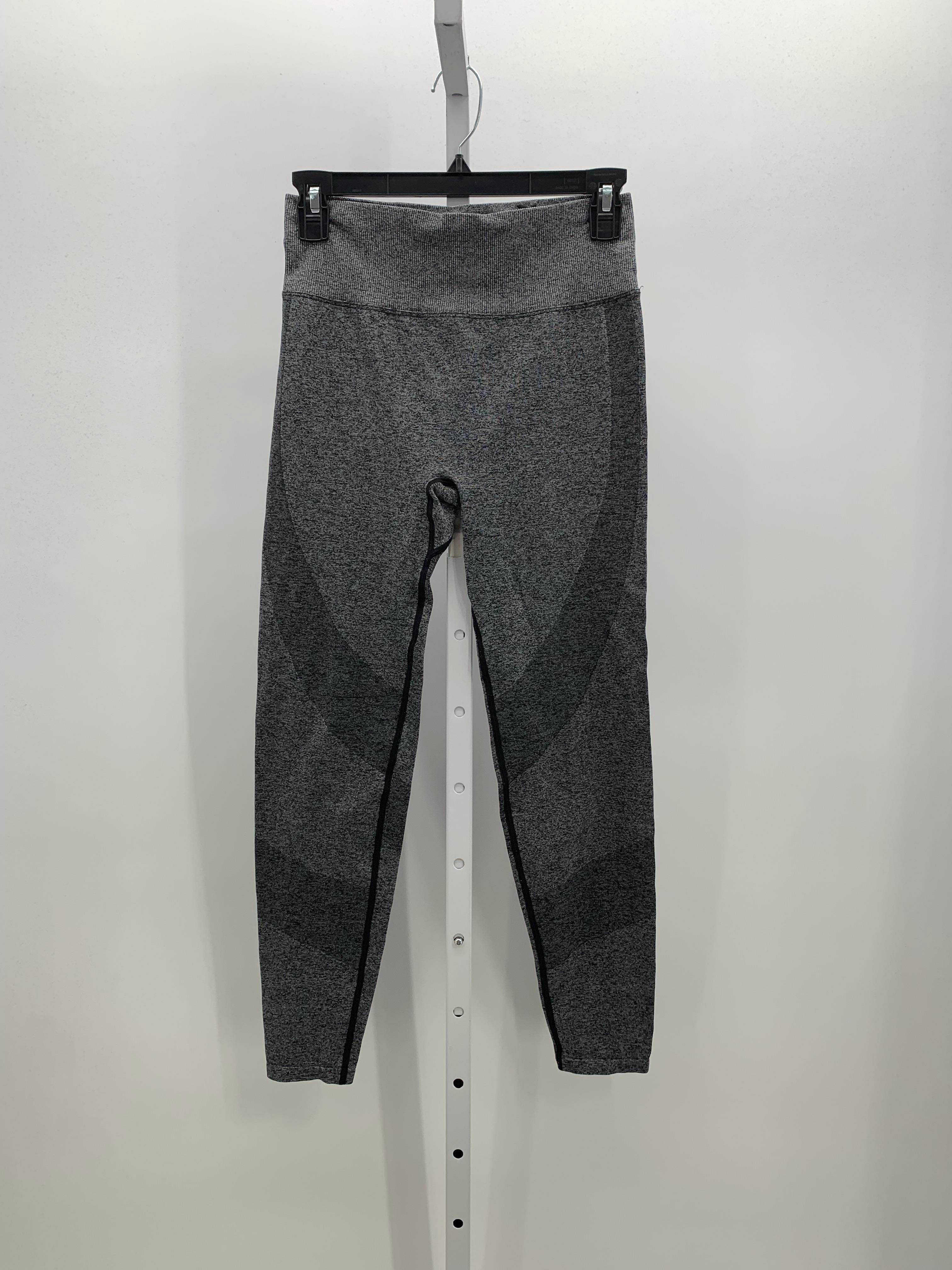 PINK Size Medium Juniors Leggings