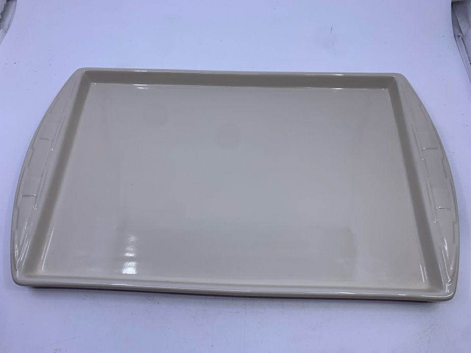 NIB LONGABERGER WOVEN TRADITIONS BAKING SHEET.