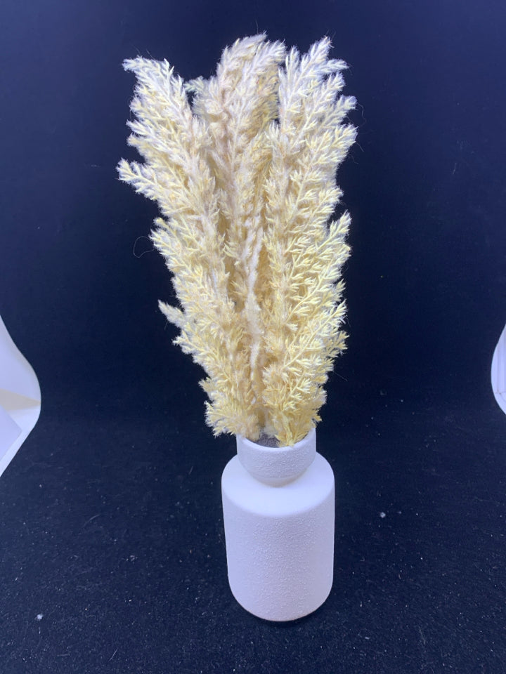 MATTE WHITE TEXTURED VASE W/ FAUX WHEAT.
