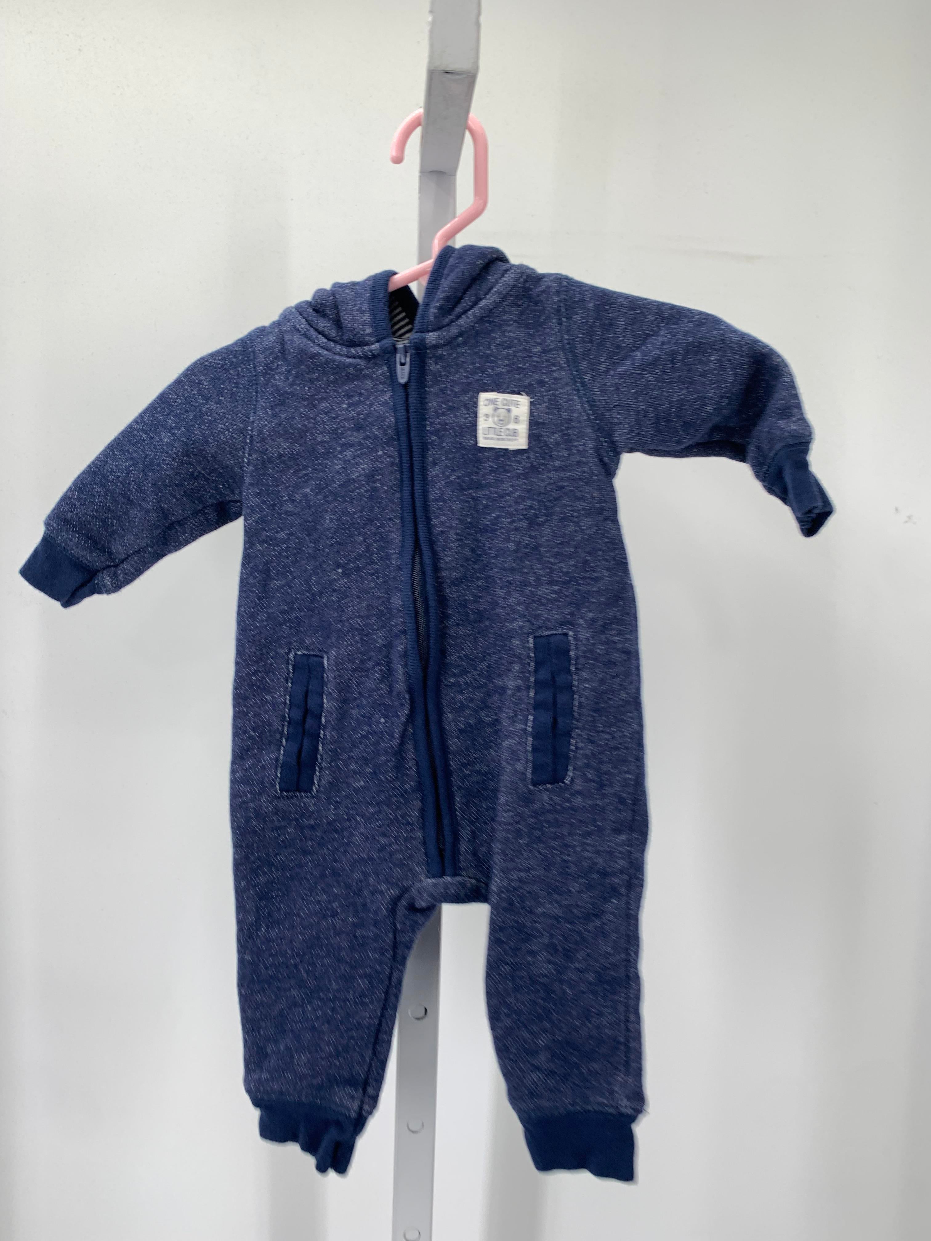 HOODED ZIP UP