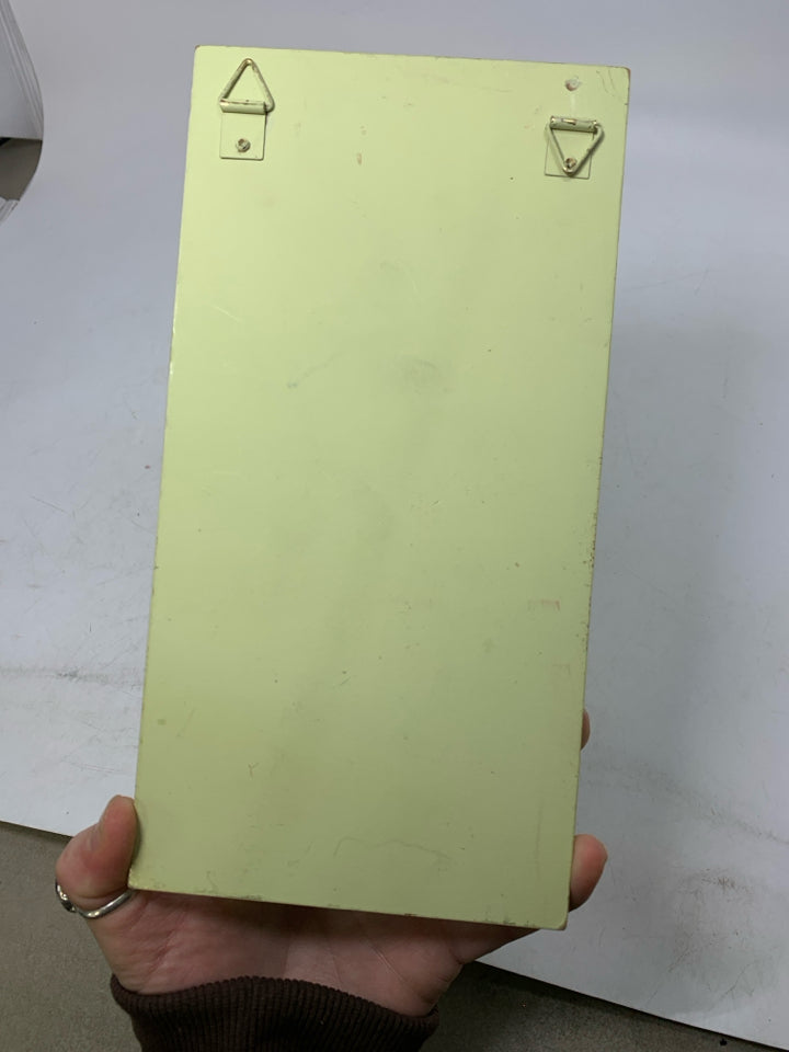 LIME GREEN DOOR KNOB WALL HANGING.