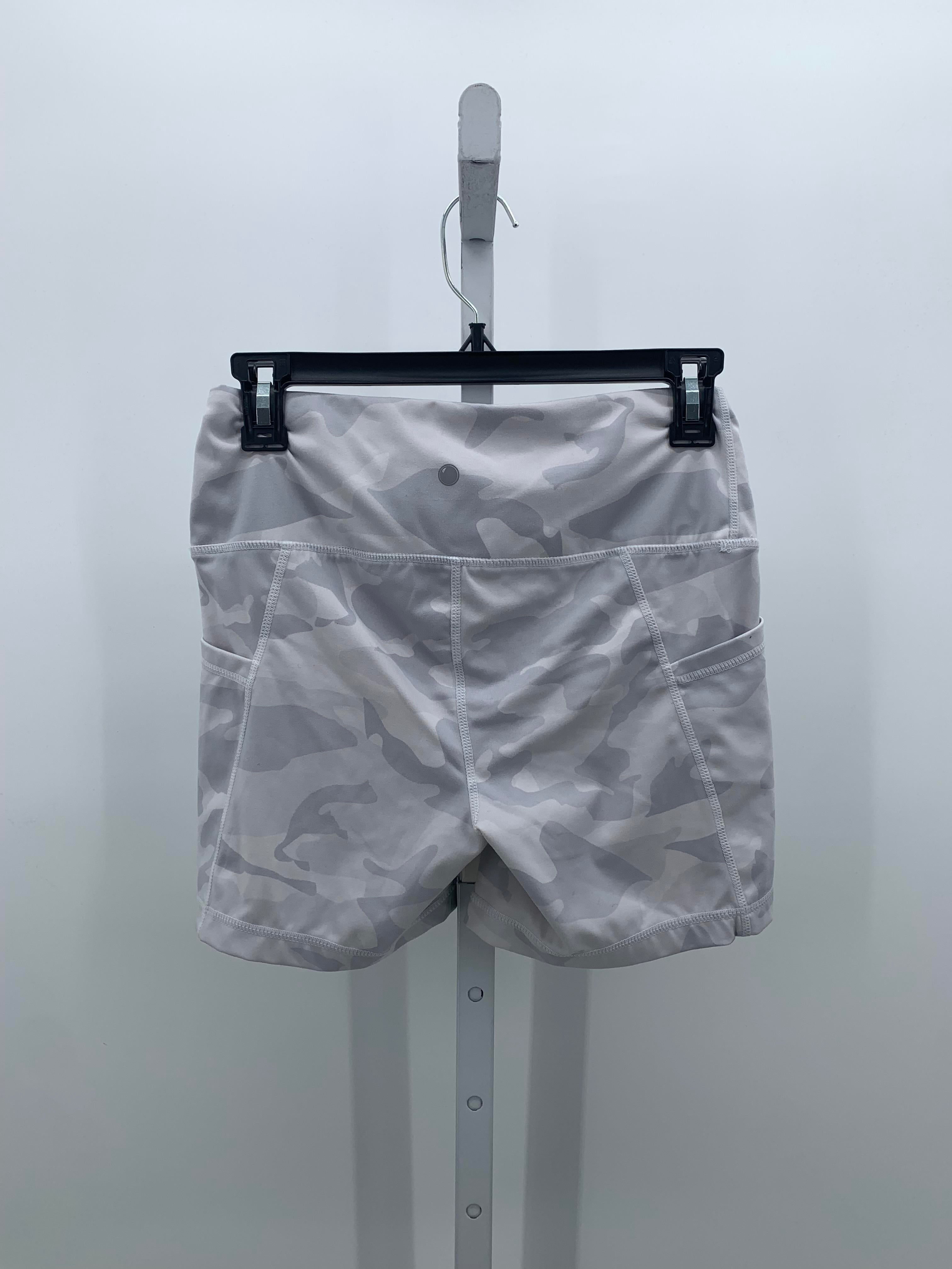 Yogalicious Size Medium Misses Shorts