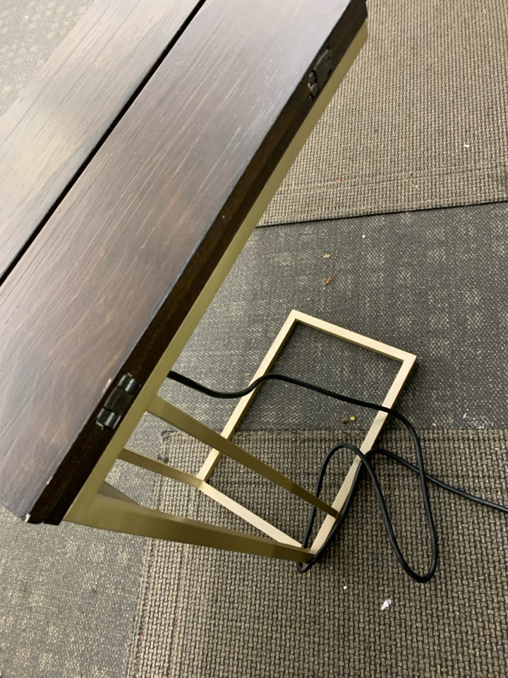 MODERN END TABLE W/FLIP OVER TOP.