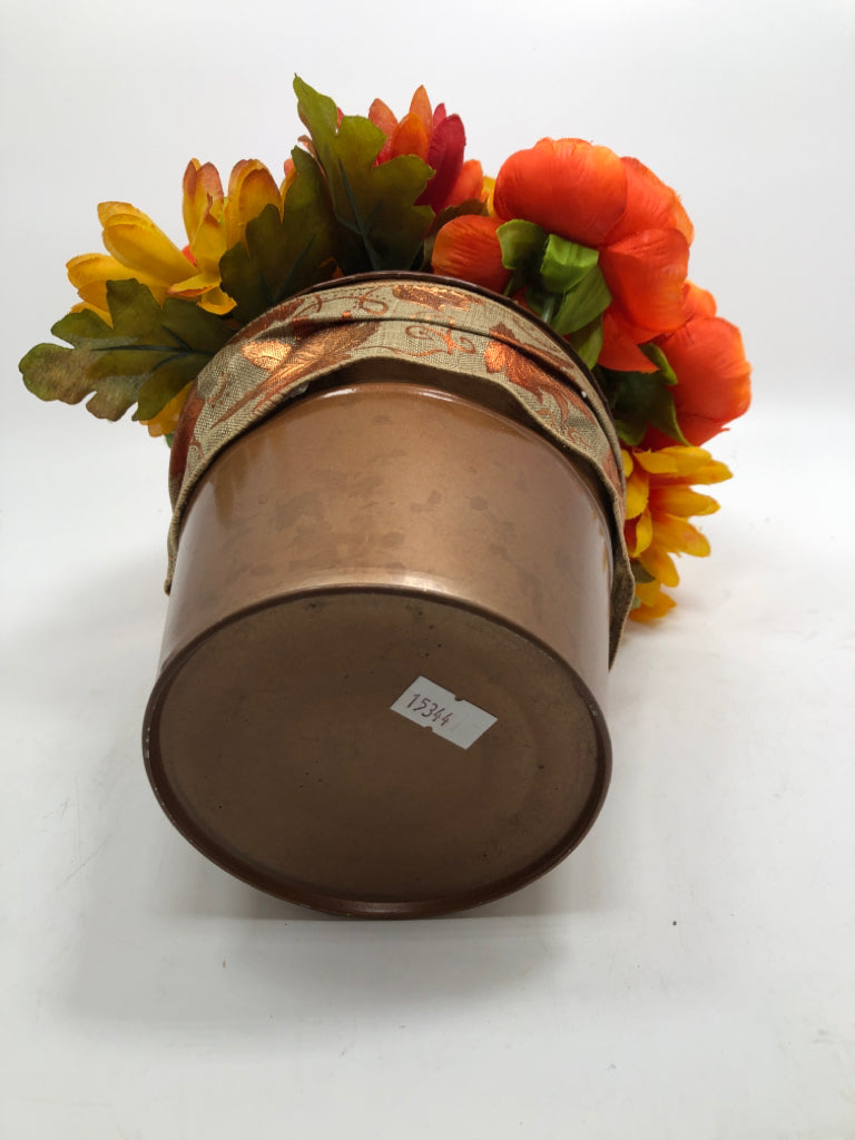 FALL FLORALS IN SM METAL PLANTER W/RIBBON.