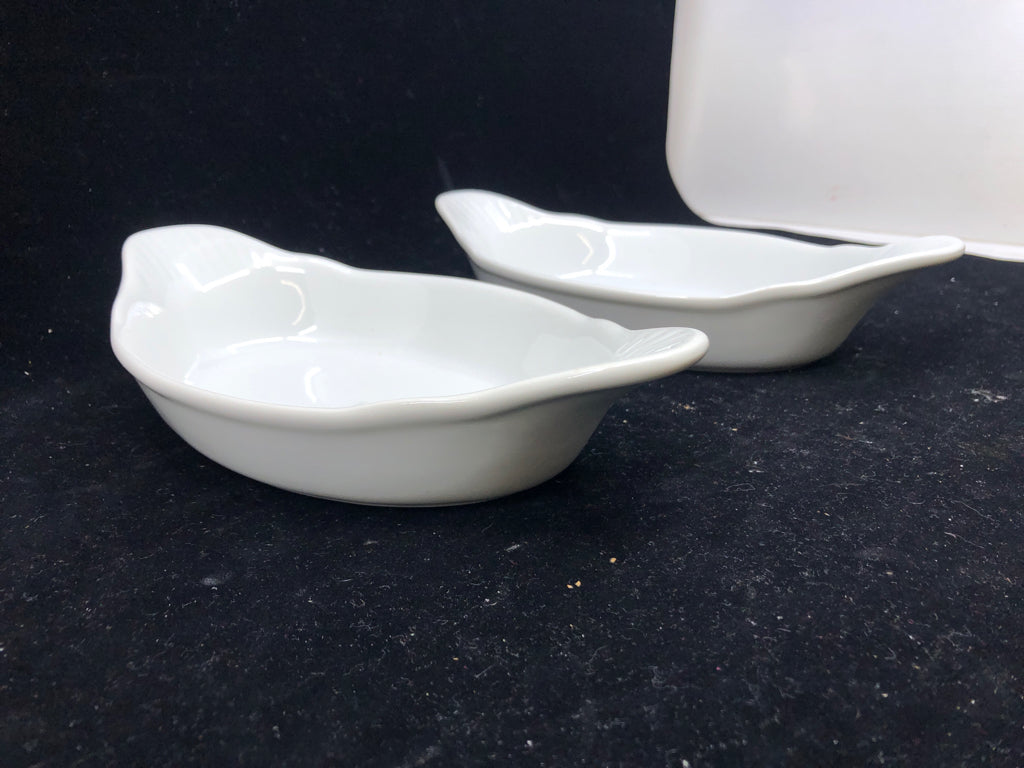 2 WHITE BAKING DISHES EVERYTHING KITCHEN.