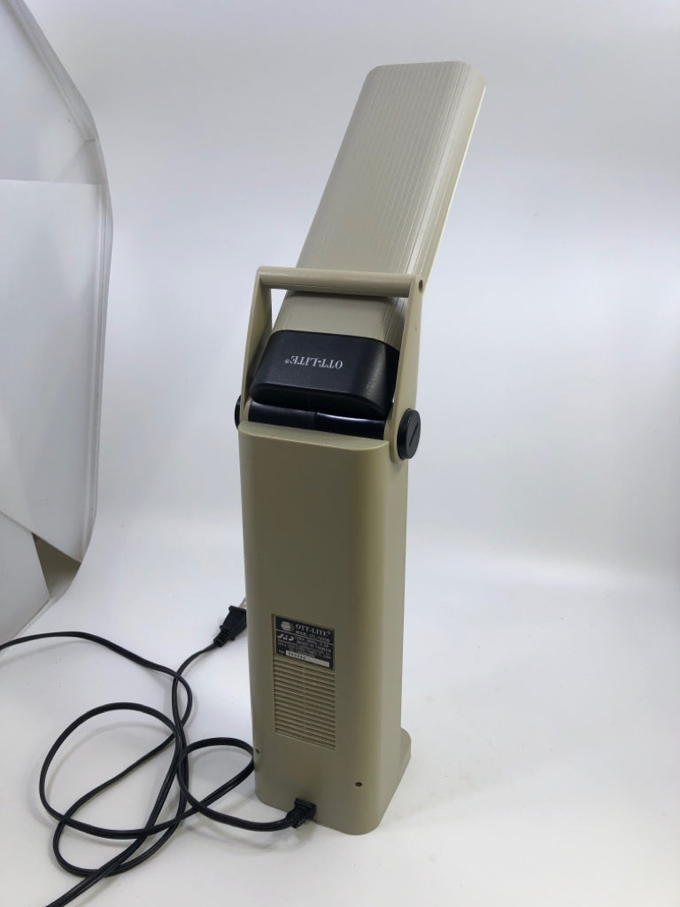 OTT-LITE FOLDABLE CRAFT LAMP.