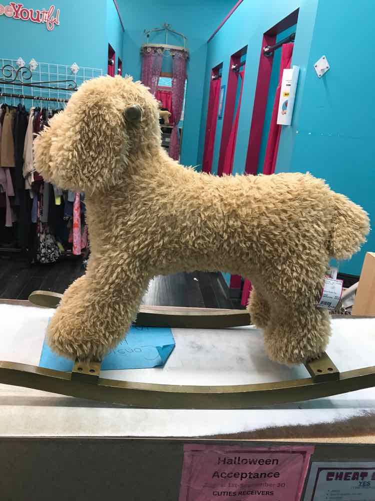 Ride on Rocker, Dog