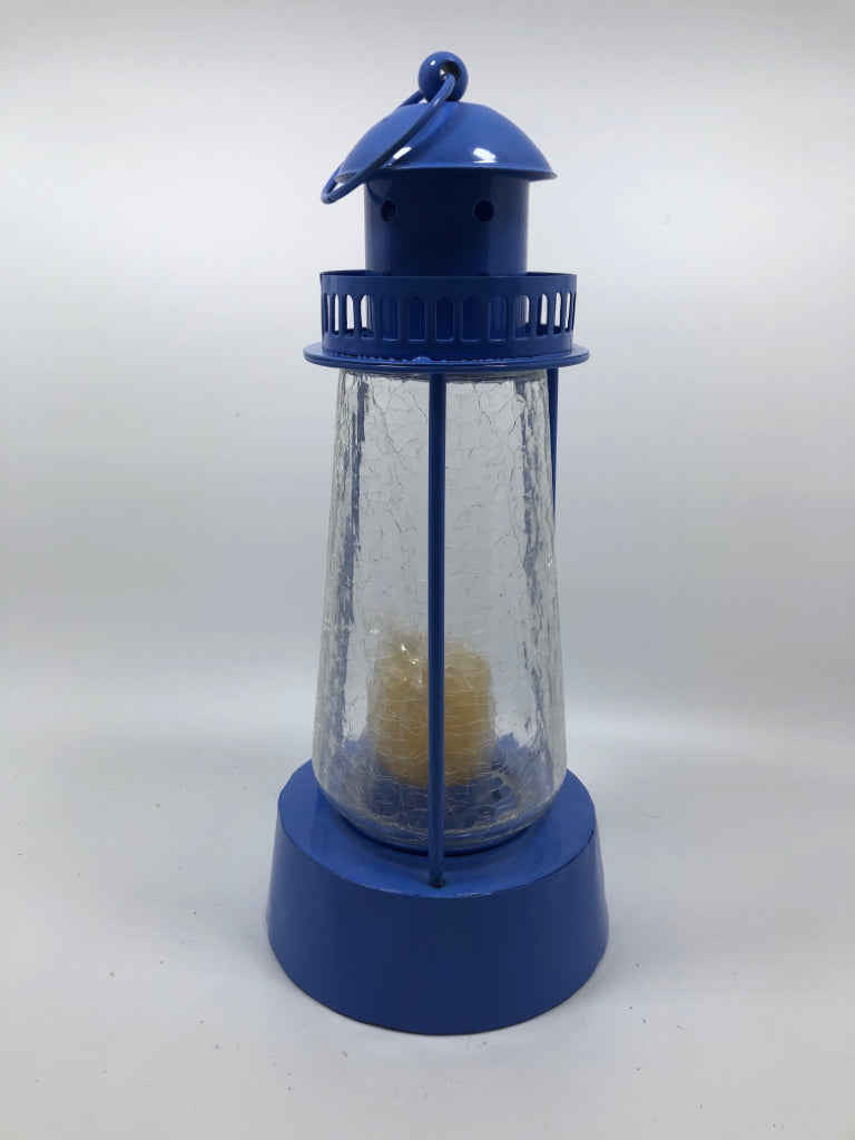 LIGHTHOUSE THEMED CANDLE LANTERN W/CRACKLE GLASS.