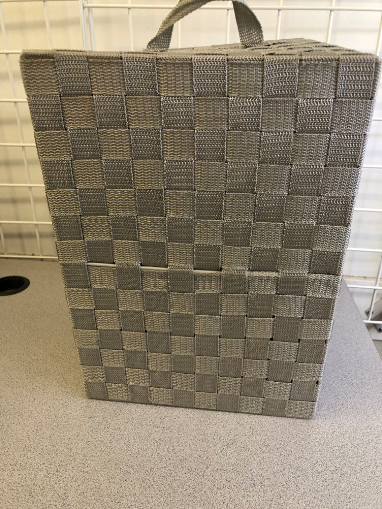 GRAY CLOTH WOVEN BASKET W/ ATTACHED LID.