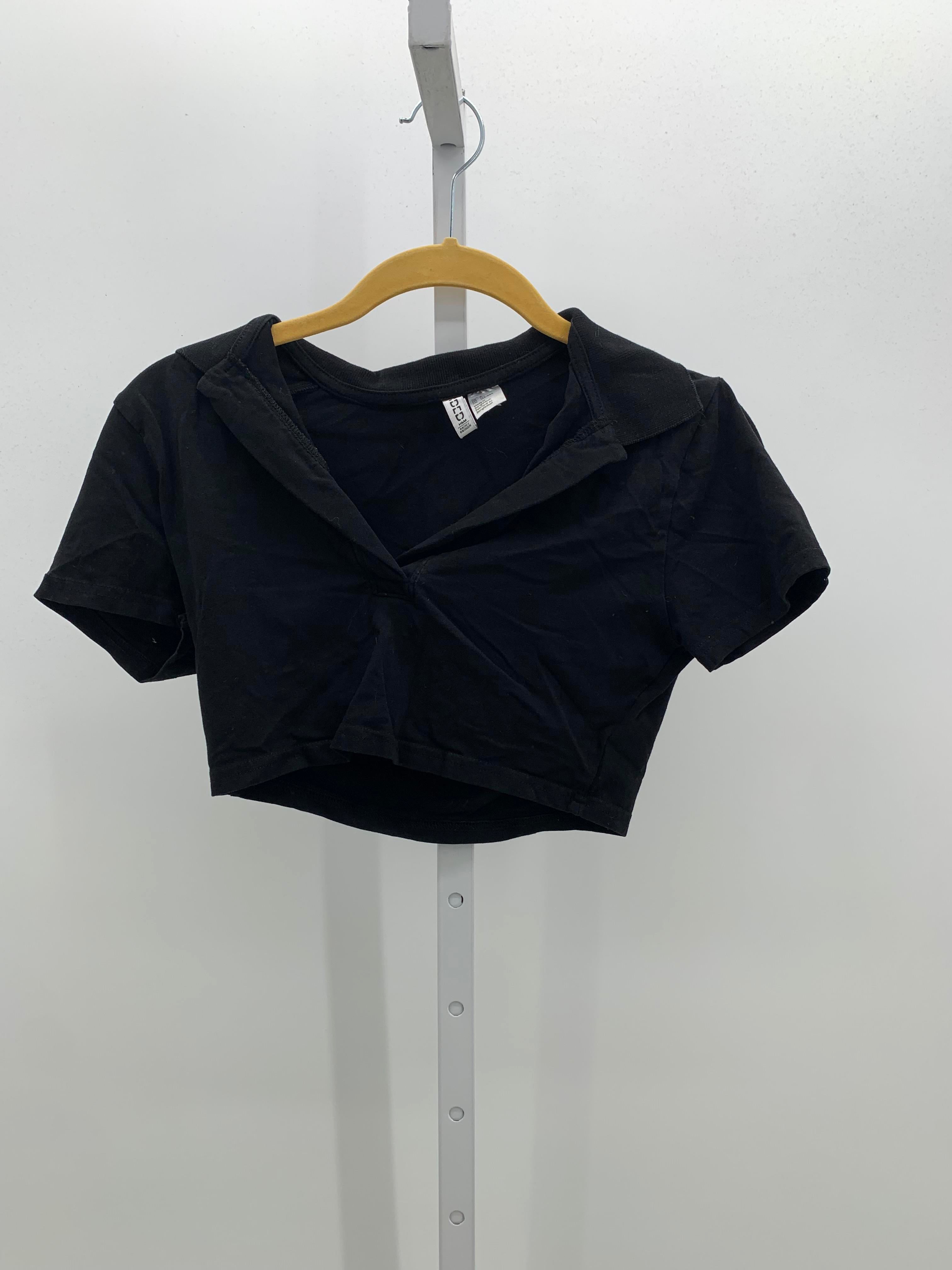 Divided Size Small Juniors Short Sleeve Shirt
