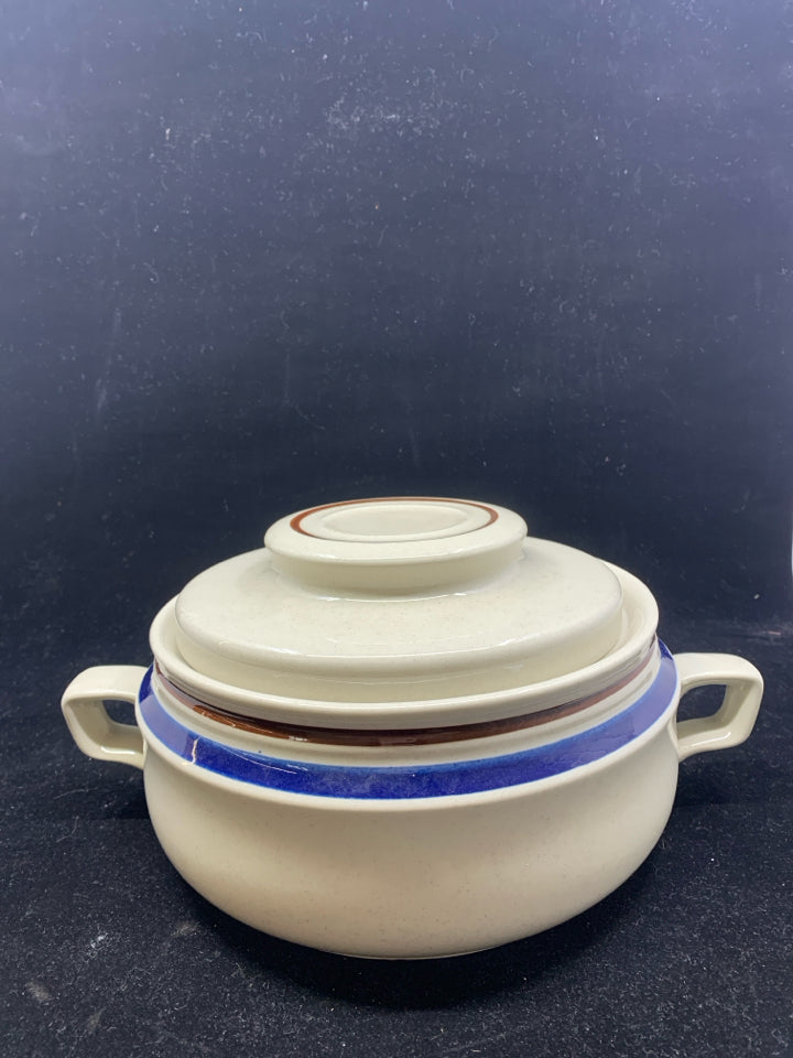 VTG CREAM AND BLUE STRIPE COVERED STONEWARE CROCK.