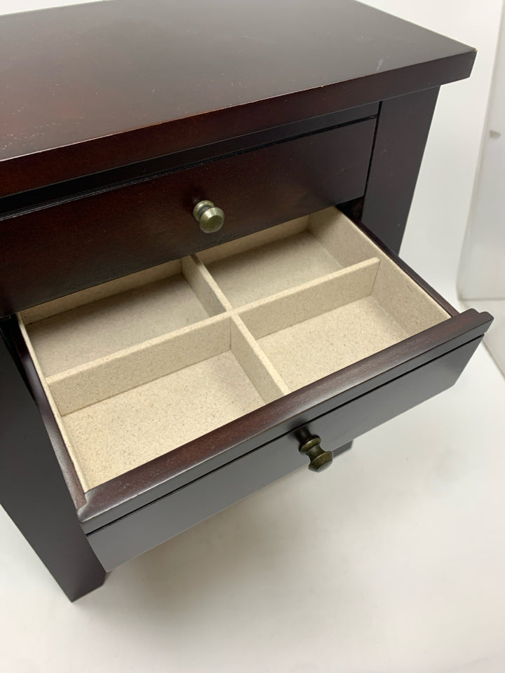 4 DRAWER JEWELRY BOX W/SIDE DOORS AND FLIP TOP W/MIRROR.