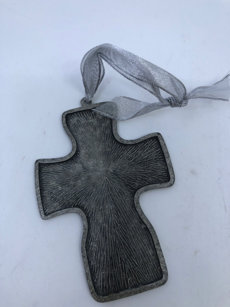 FAITH METAL CROSS ORNAMENT.