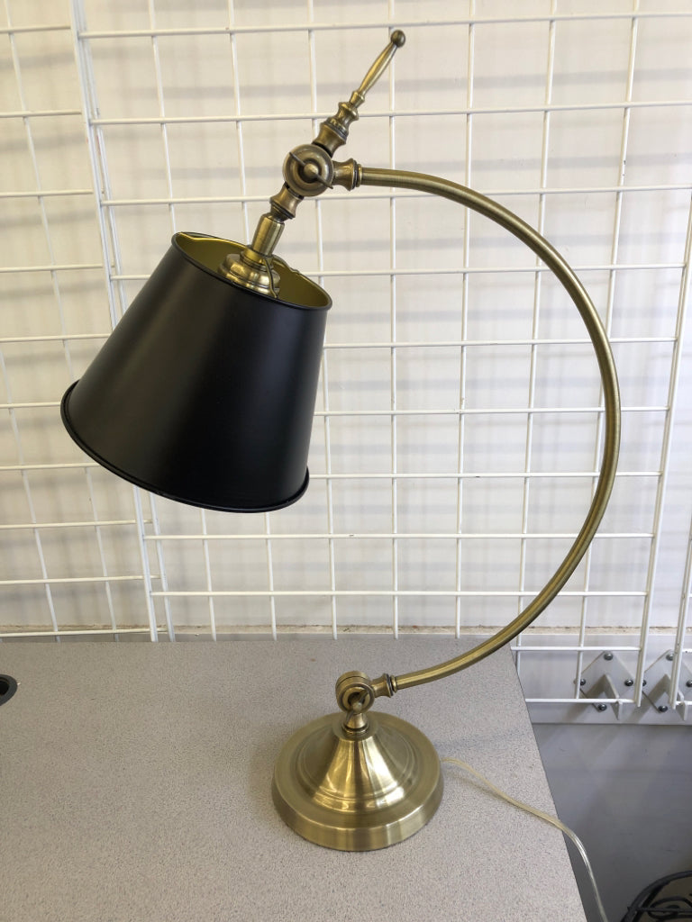 GOLD METAL DESK LAMP W/ BLACK METAL SHADE.