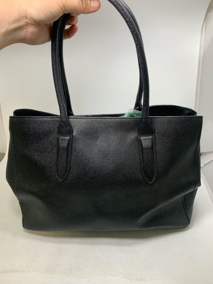 Coach Bailey Carryall Crossgrain Leather Shoulder Bag