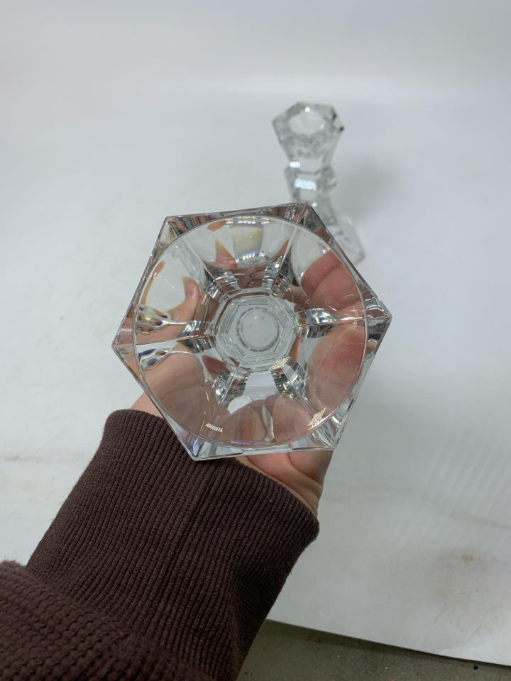 2 HEAVY GLASS TAPERED CANDLE HOLDERS.