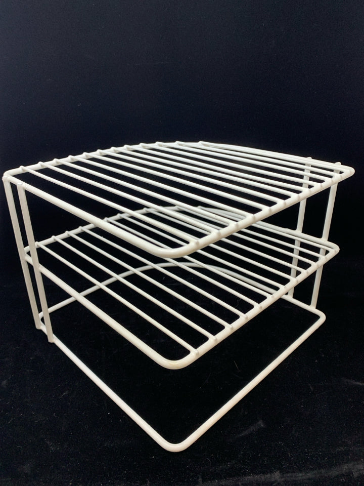 WHITE METAL 2 TIER CORNER SHELF.