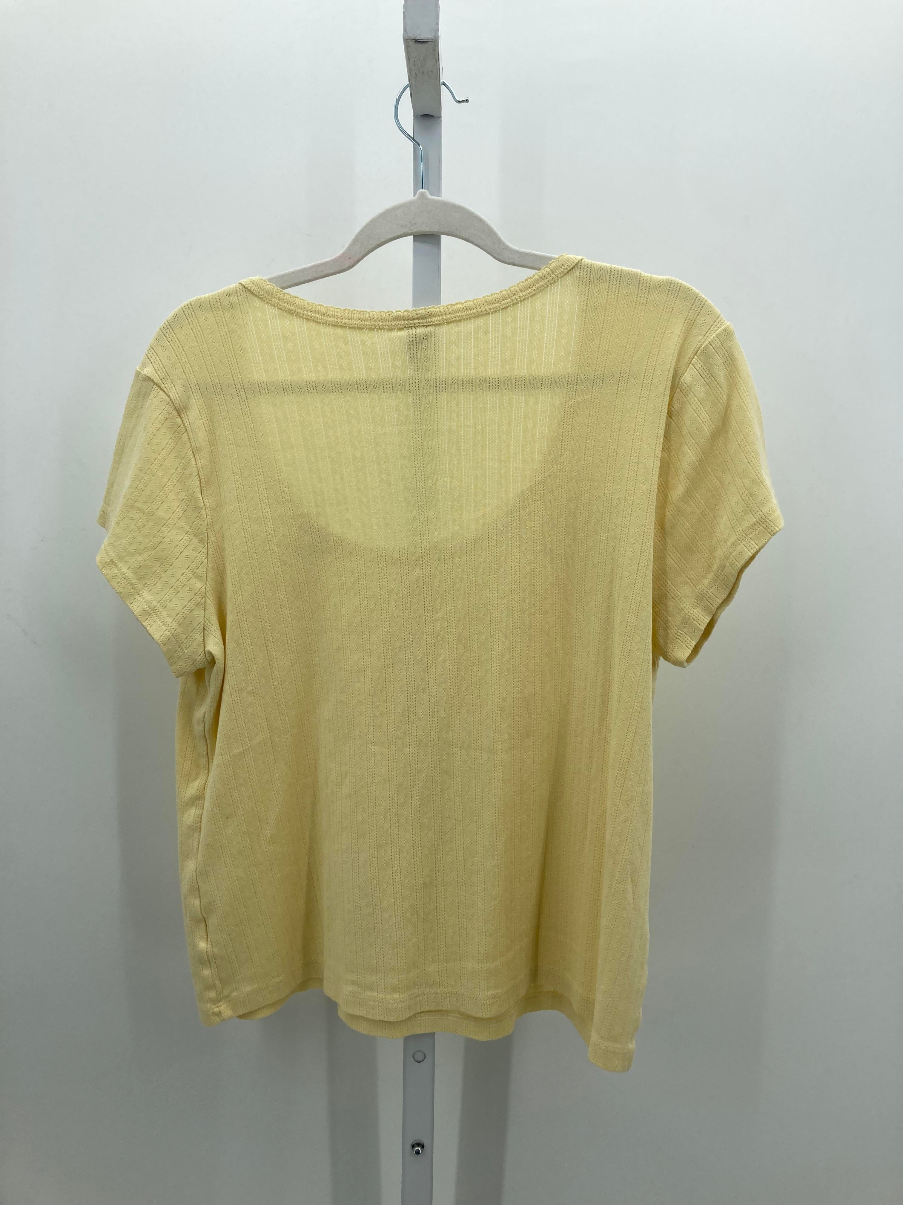 Old Navy Size XXL Misses Short Sleeve Shirt