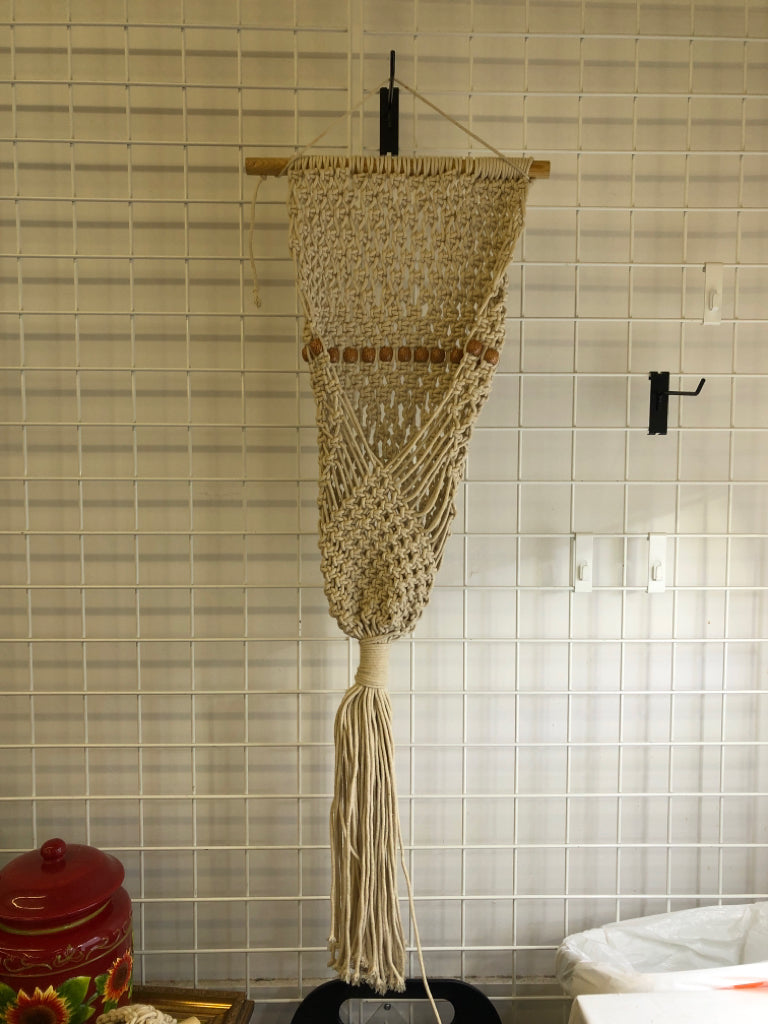 MACRAME W BEADS PLANT HOLDER.