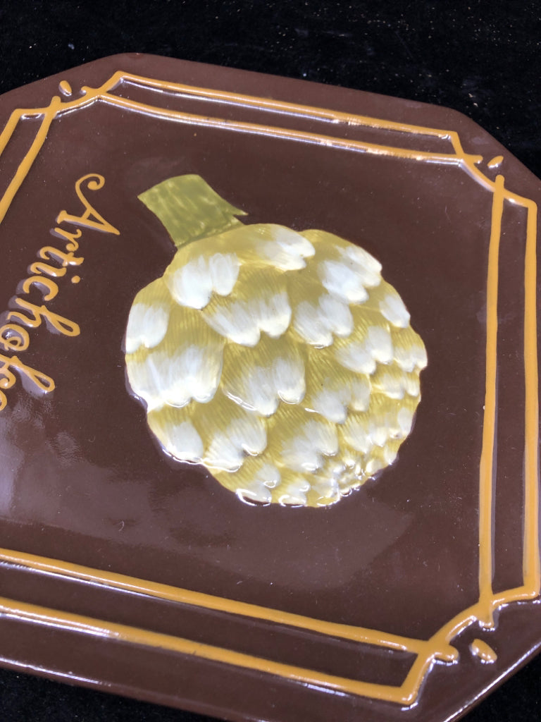 ARTICHOKE BROWN  TRIVET/PLATE.