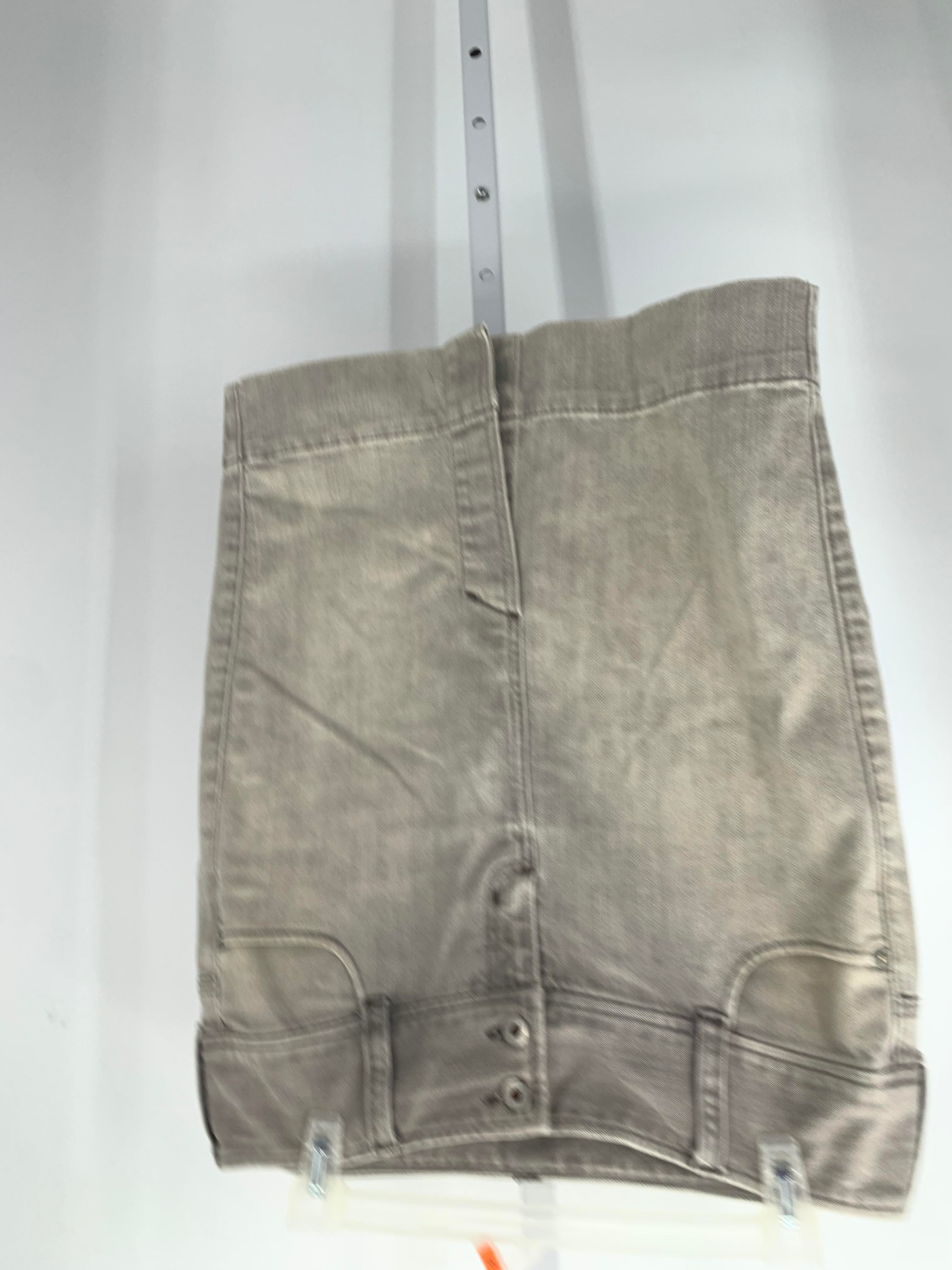 X2 Size 8 Misses Skirt