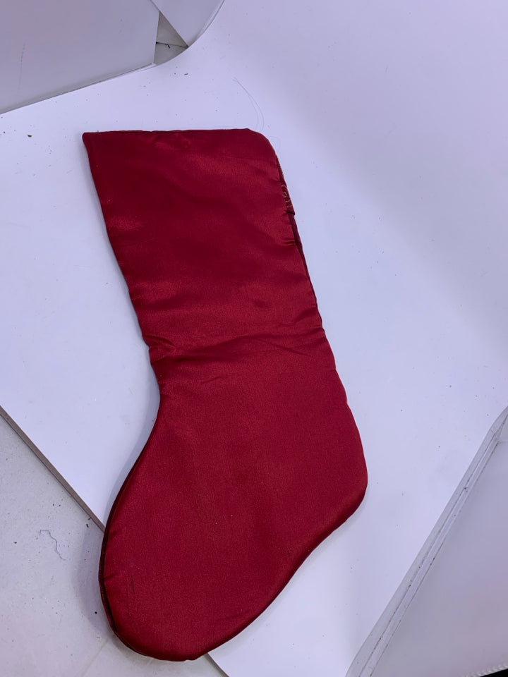 MAROON POINSETTIA STOCKING.