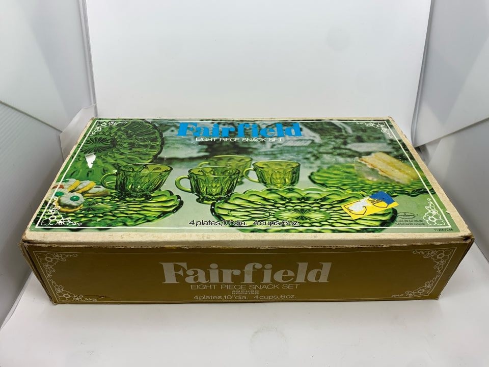 VTG 8PC FAIRFIELD GREEN SNACK SET.