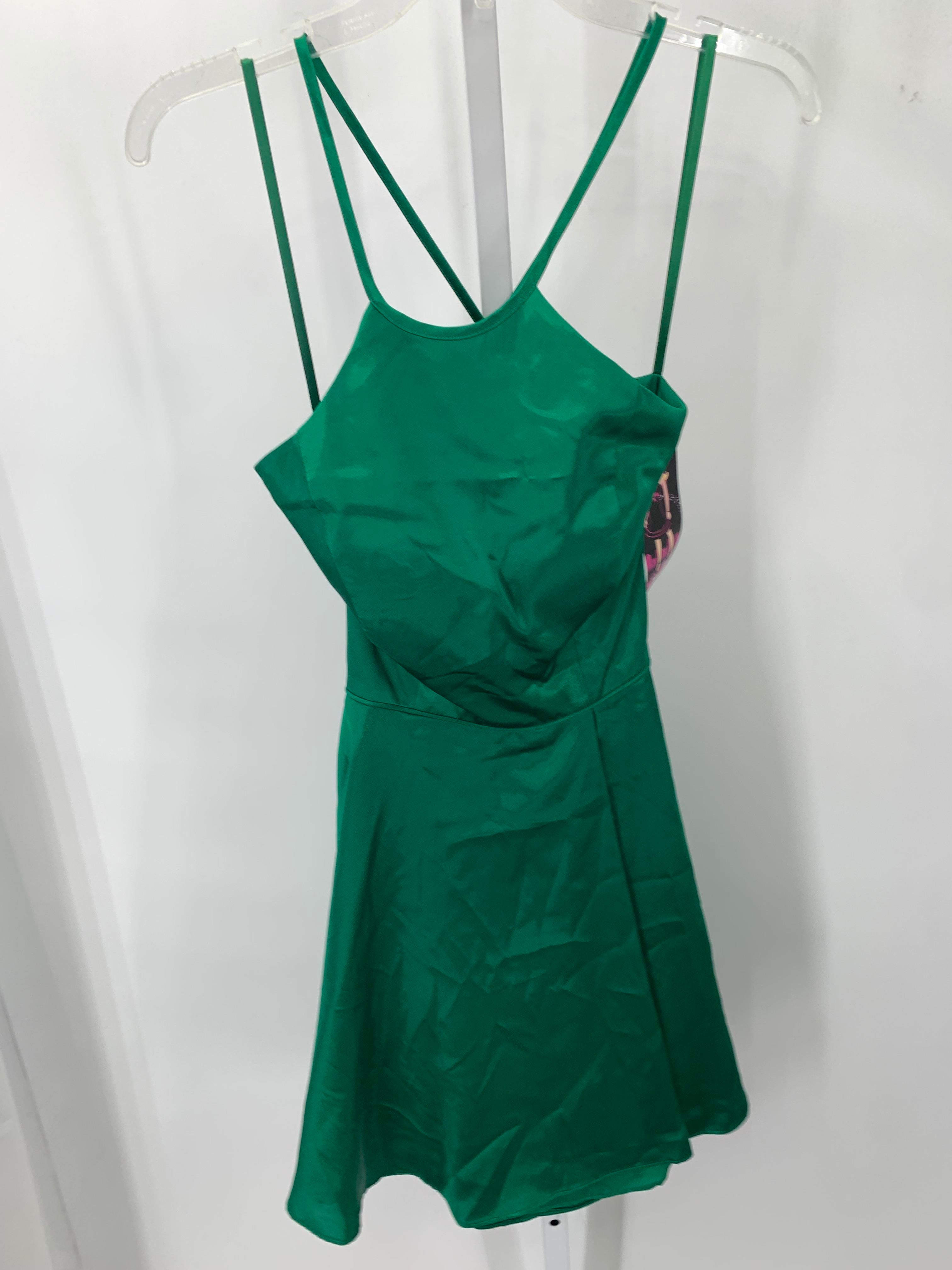 Size 1 Juniors Sleeveless Dress