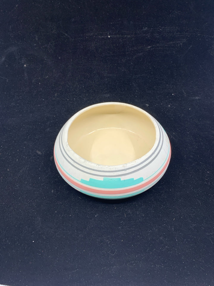 TEAL PINK POTTERY CENTERPIECE BOWL.