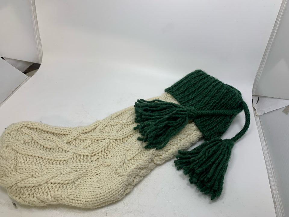 CREAM/GREEN KNIT STOCKING.