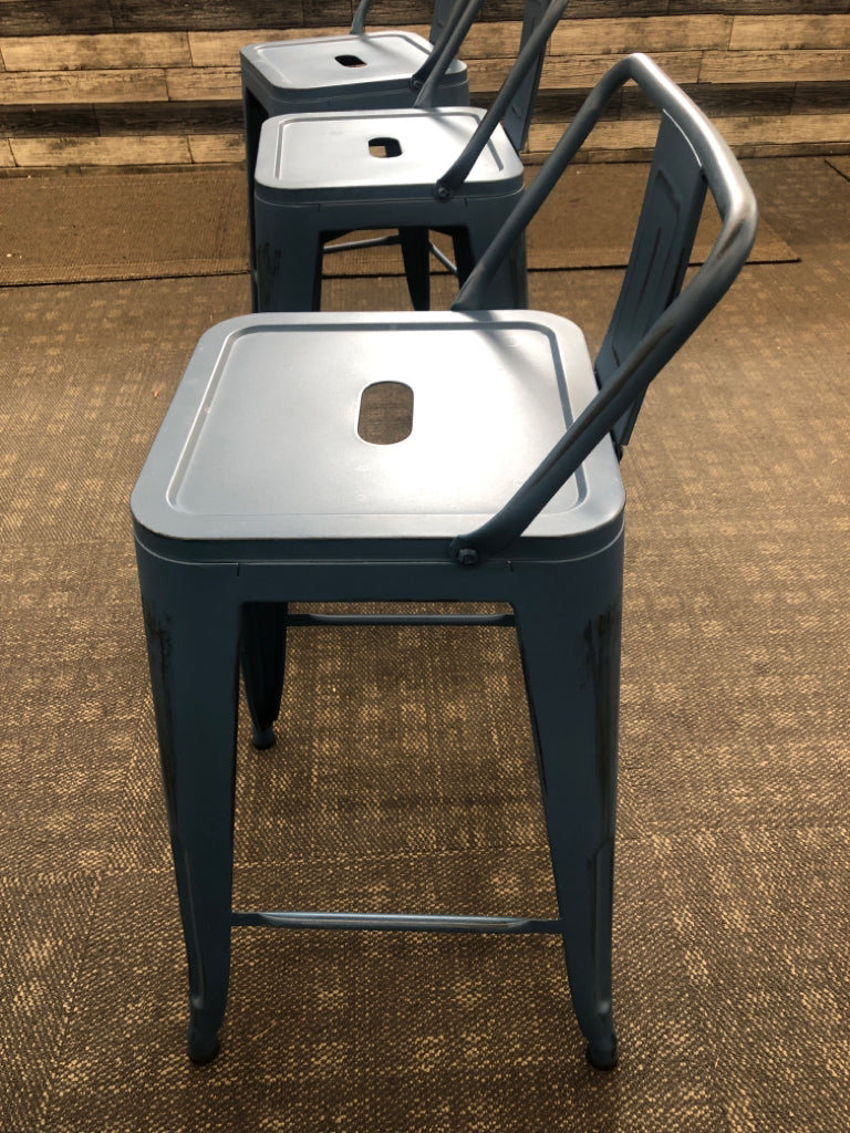 4 BLUE DISTRESSED METAL BAR STOOL CHAIRS.