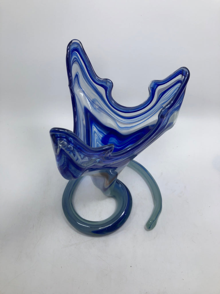 BLUE BLOWN GLASS ABSTRACT VASE.