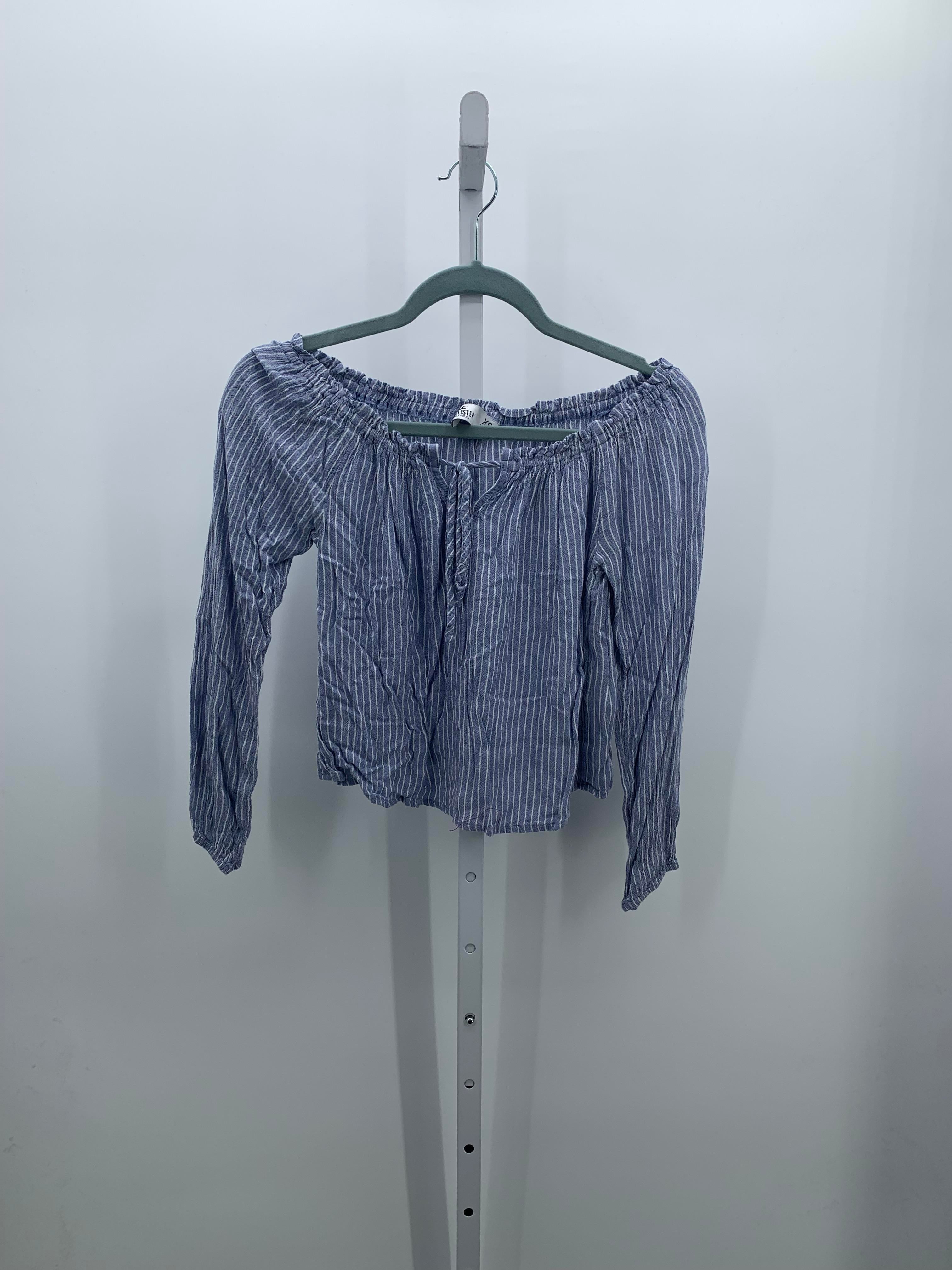 Hollister Size X Small Juniors Long Sleeve Shirt