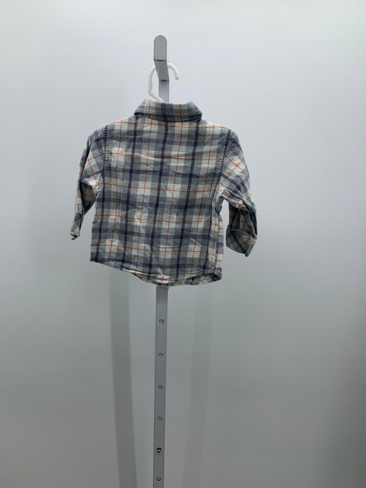 PLAID BTN DOWN