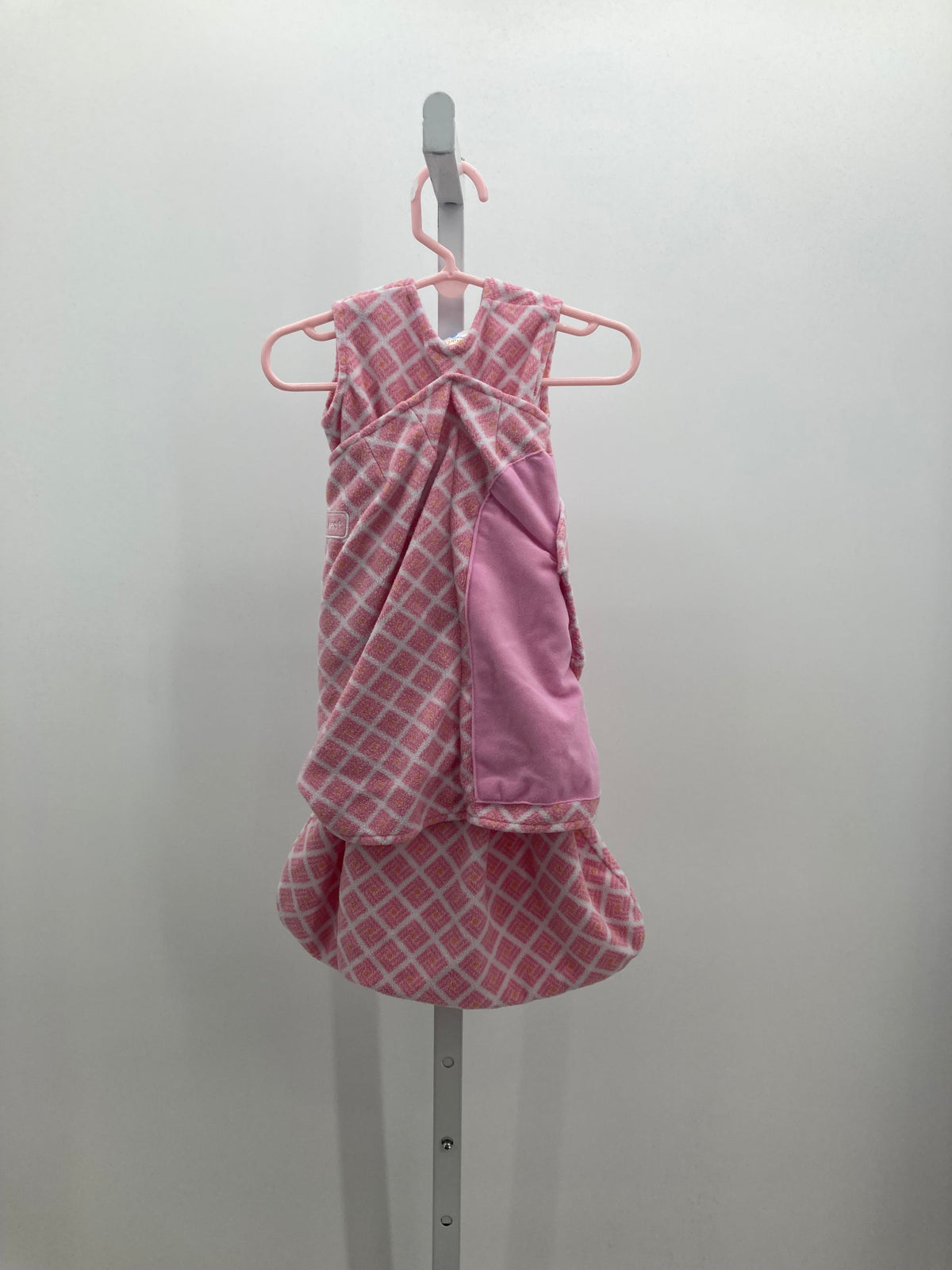 Halo Size Newborn Girls Swaddler