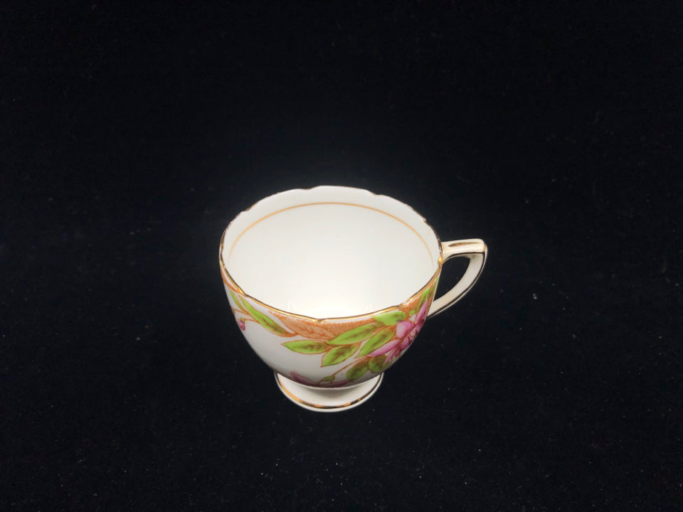 VTG TEA CUP/SAUCER PINK FLOWERS GREEN LEAVES.