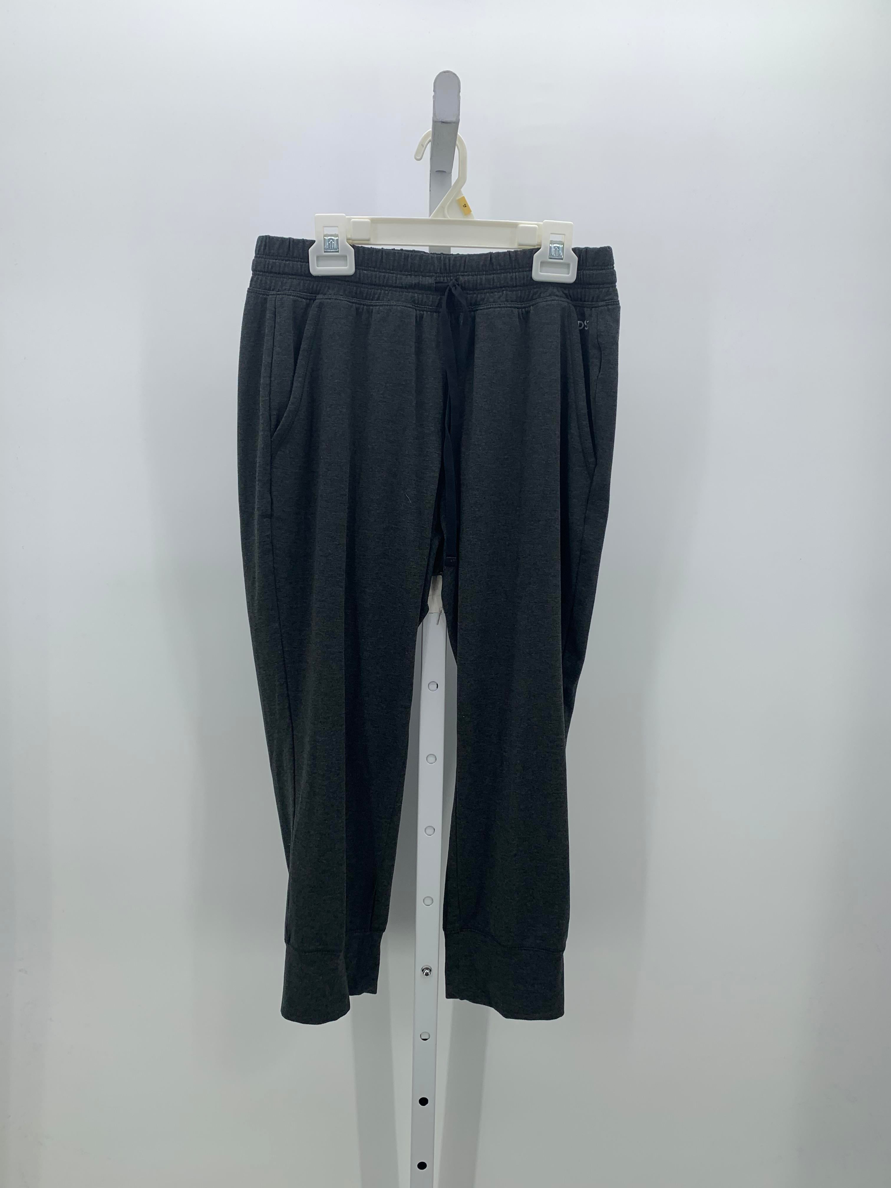 DSG Size X Small Misses Capri Pants