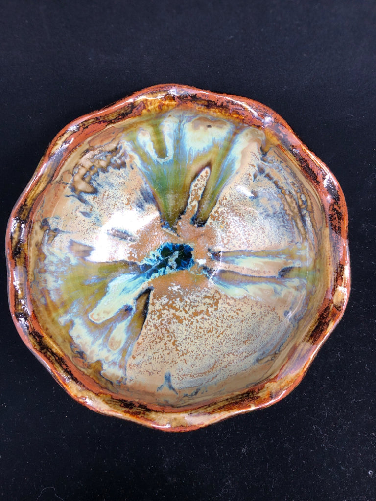 4 POTTERY BROWN DRIP GEMBROOK POTTERY BOWLS.